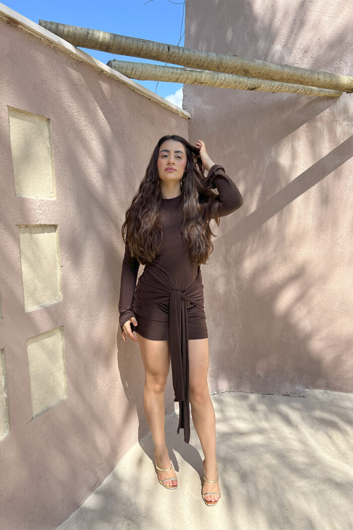 Vestido com Amarração Frontal - Imagem 3