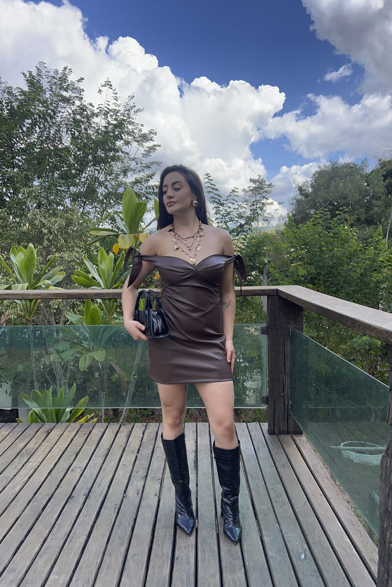 Vestido Couro Amarração Nas Alças
